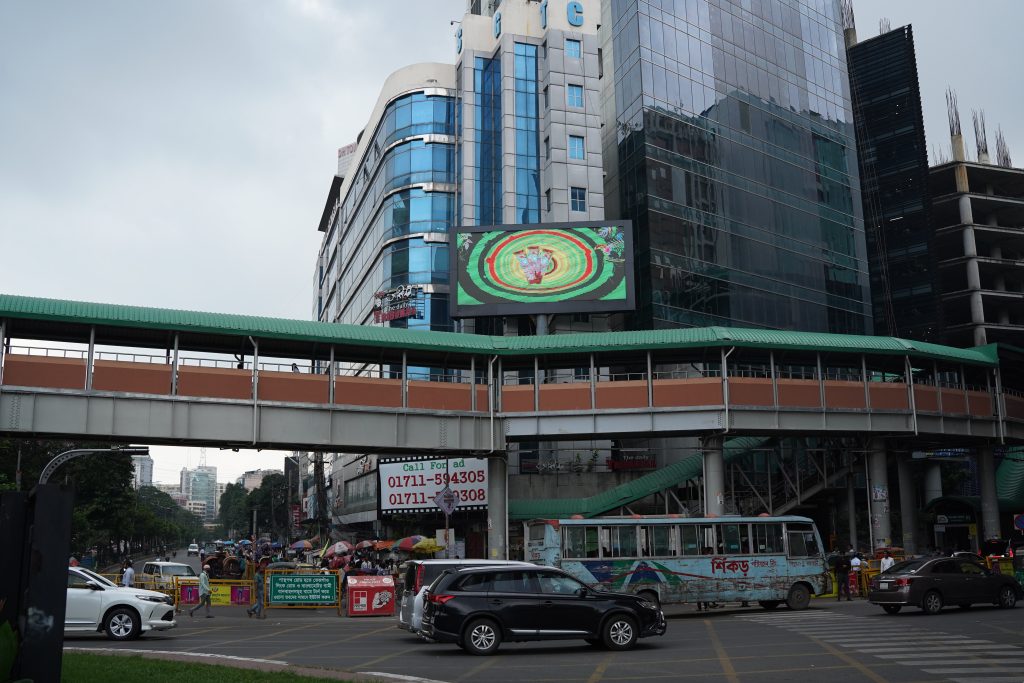 Green Road Crossing LED TV billboard location